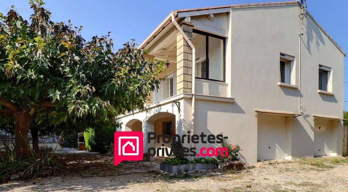 Maison à UZES