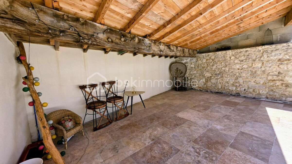 Appartement à LUNEL
