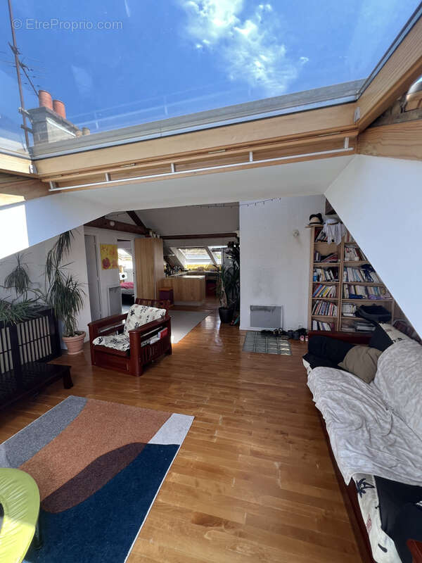 Appartement à SAINT-MAUR-DES-FOSSES