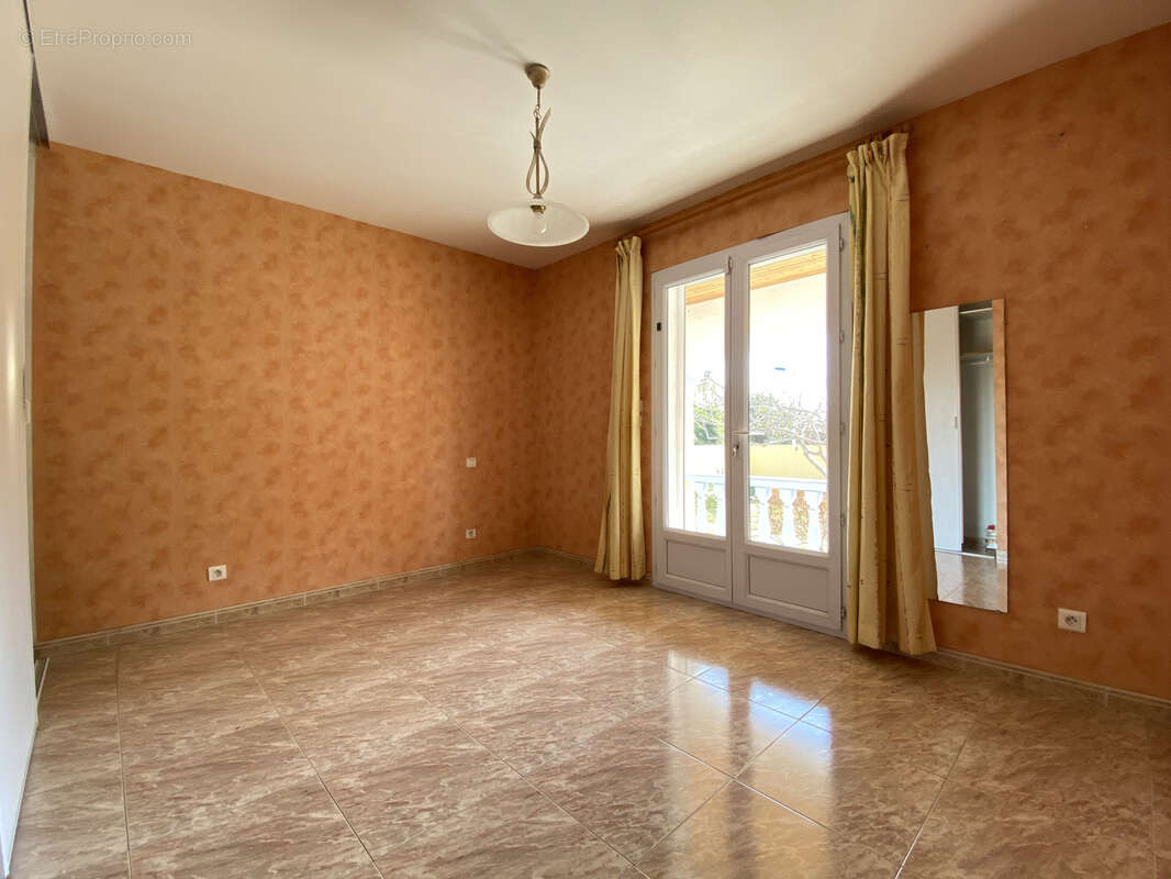 Maison à VIAS