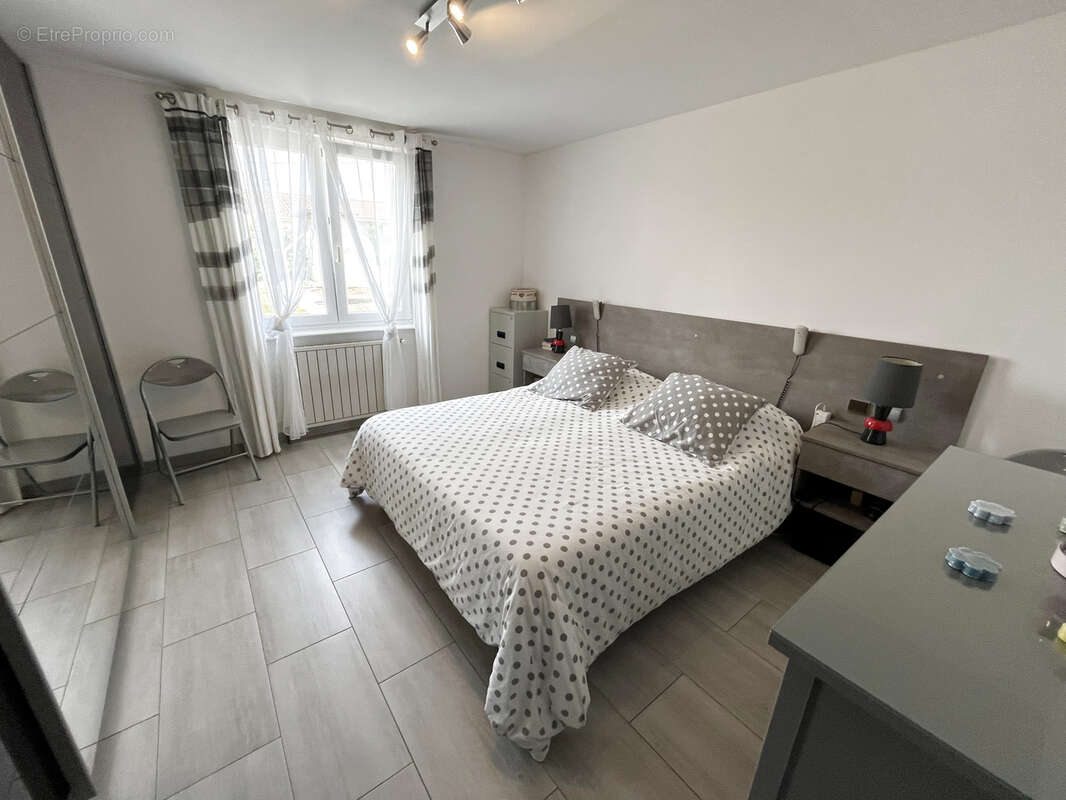 Maison à MORFONTAINE