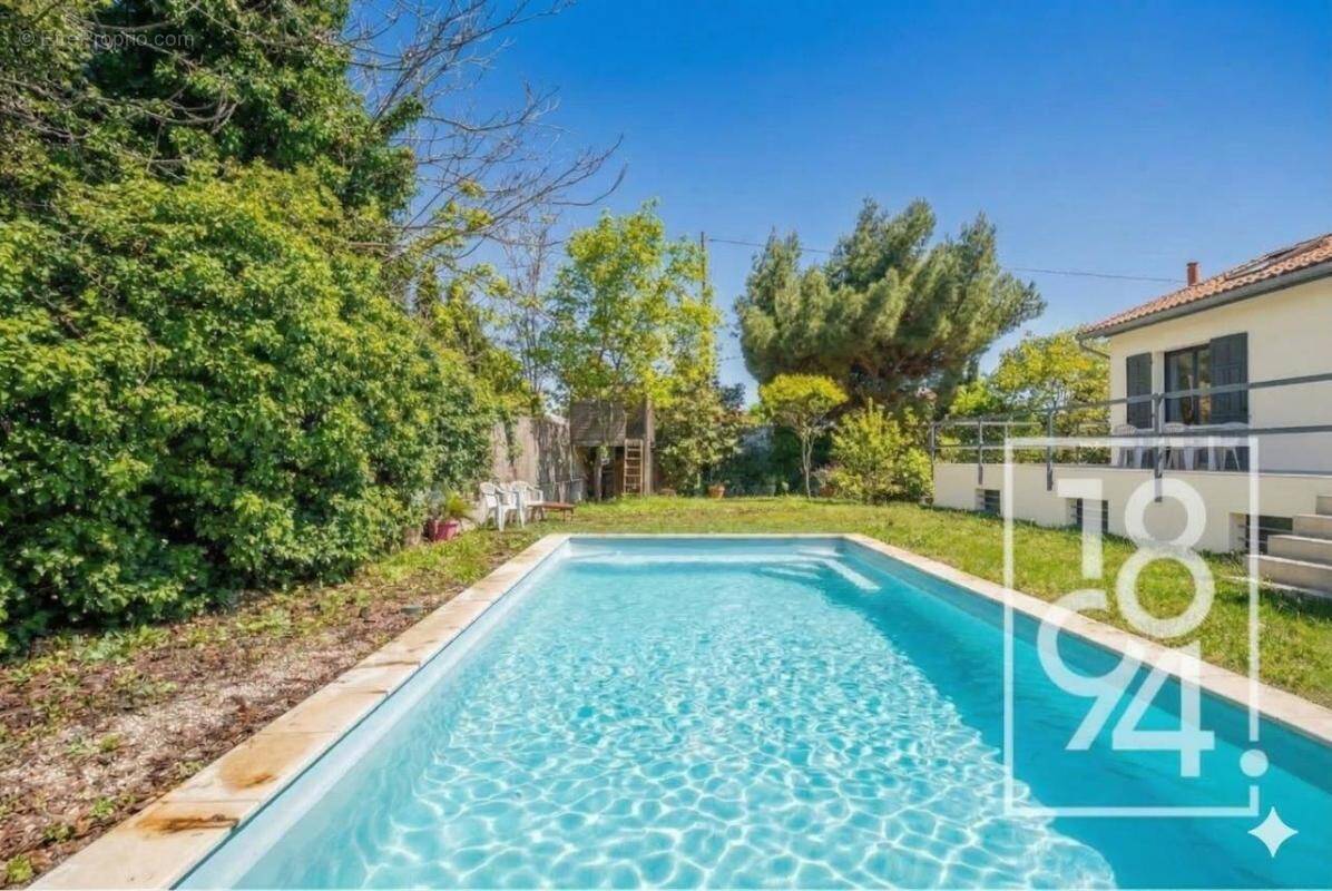 Maison à MARSEILLE-9E