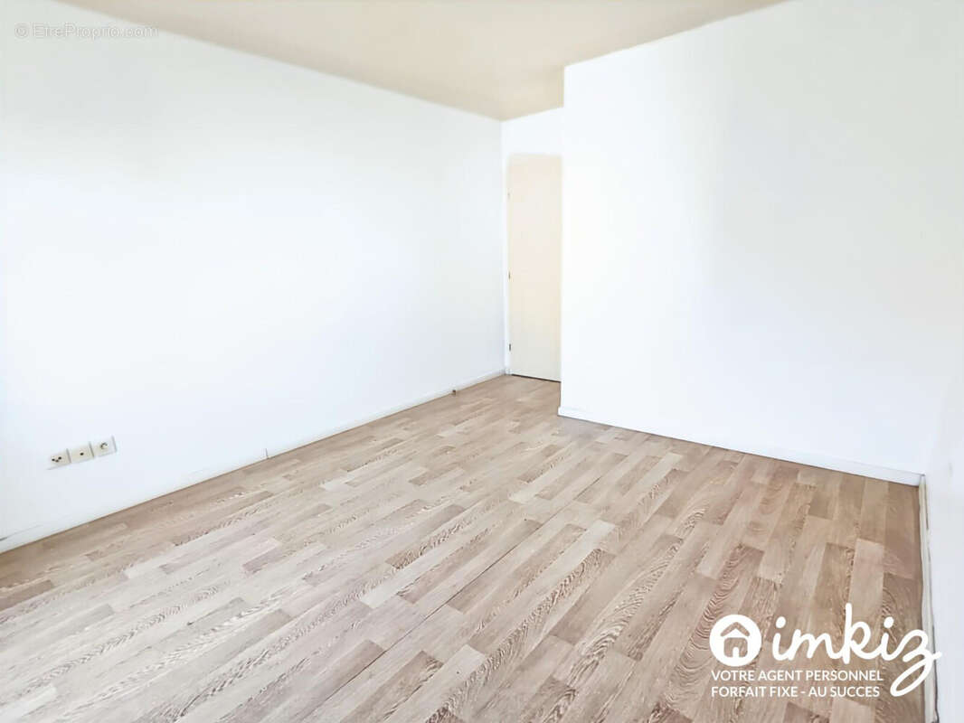 Appartement à AUBERVILLIERS