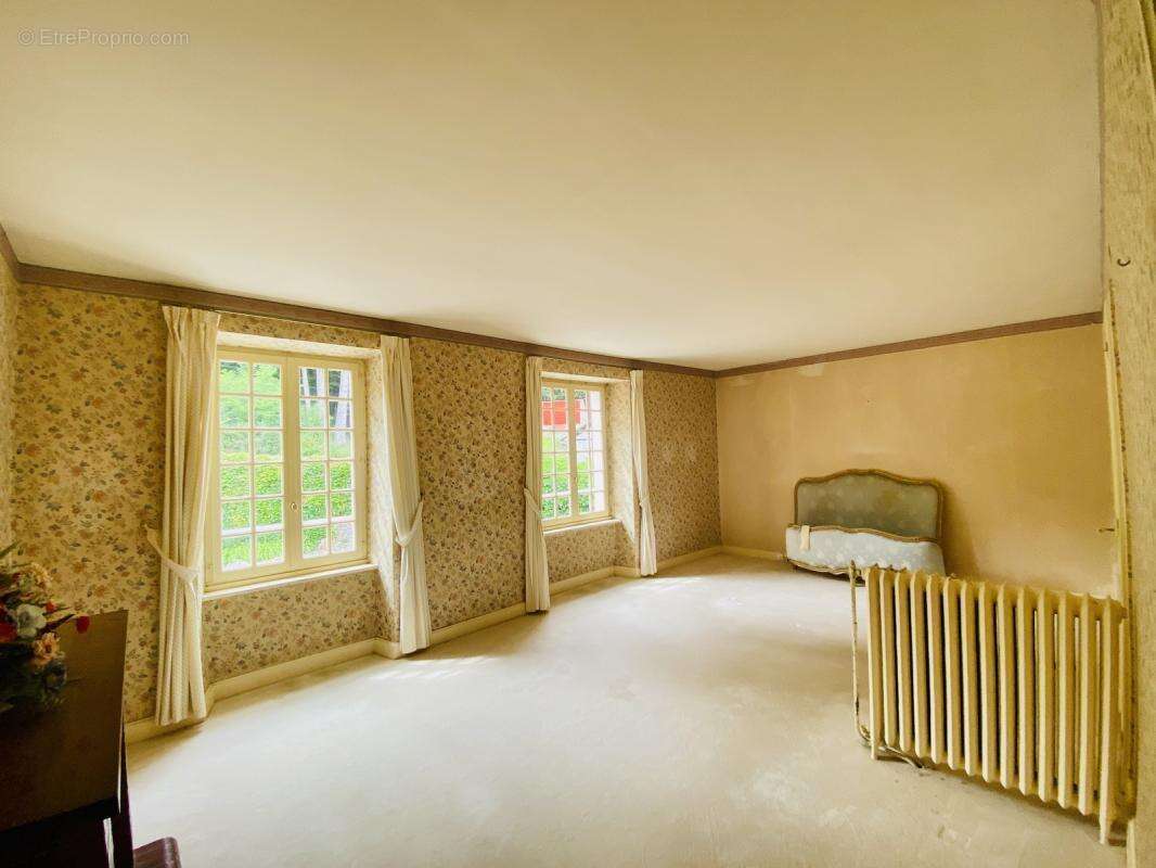 Maison à LES MARTYS