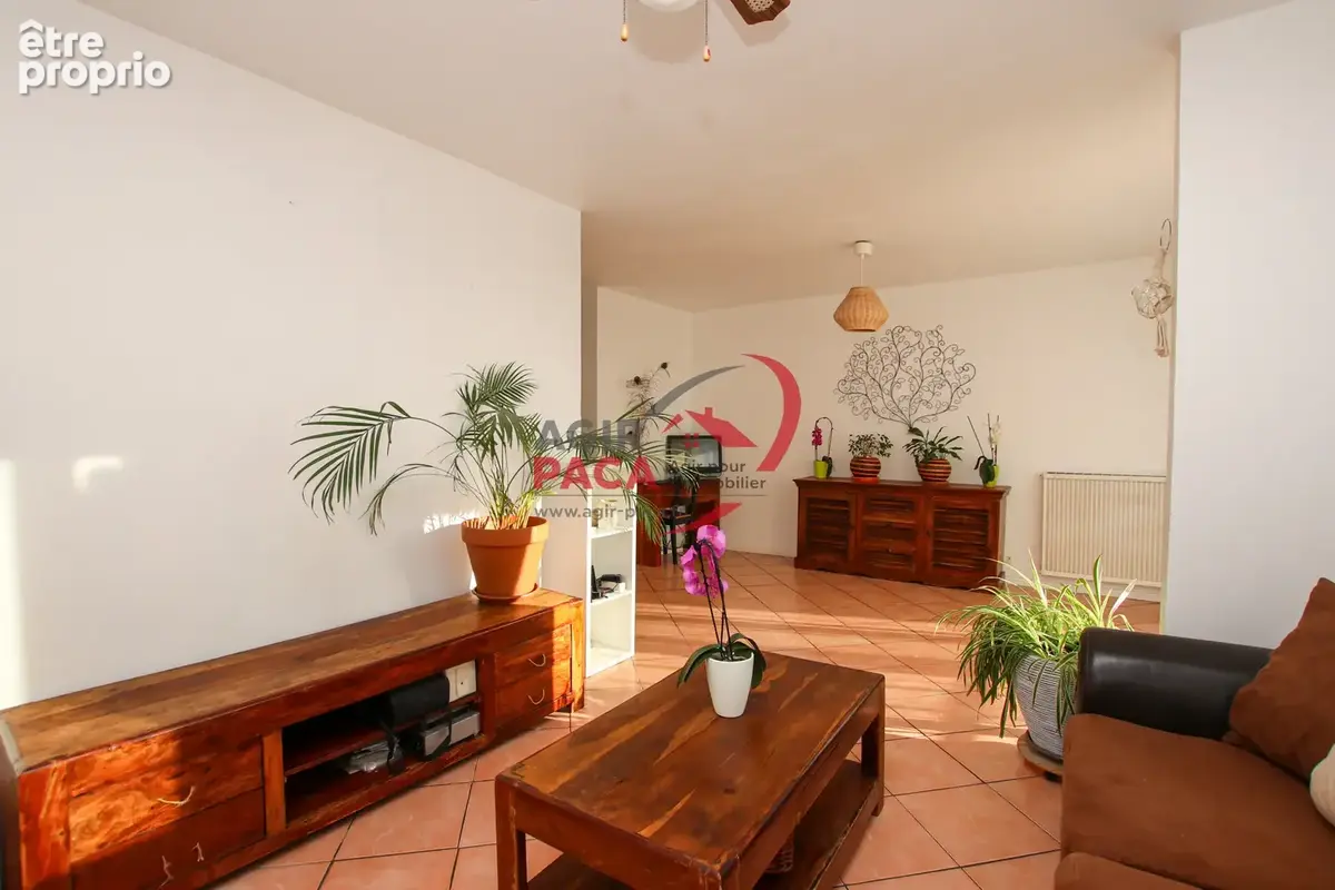 Appartement de type 4 pièces de 83m2 - photo 3