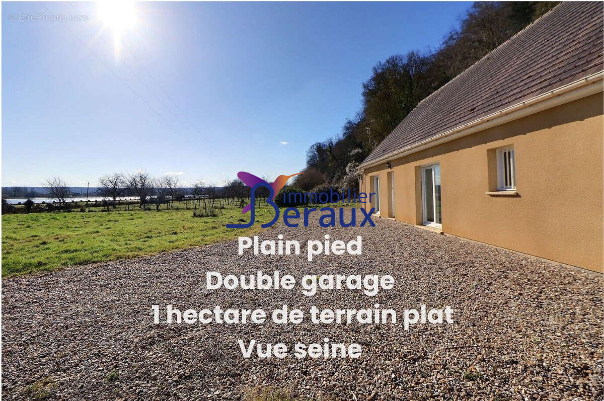 Maison à LE MESNIL-SOUS-JUMIEGES