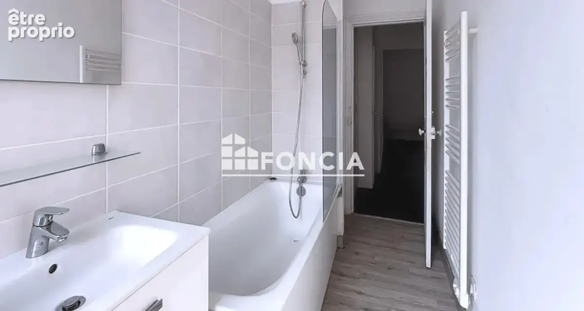Montmirail – Maison de caractère 6 pièces – 111 m² – 3 chambres – Jardin, dépendance et garage - photo 10