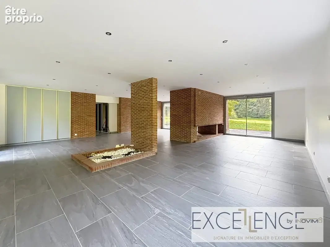 Maison 21 pièces 332 m² à vendre à Saint-Pierre-Brouck (59630) - photo 5