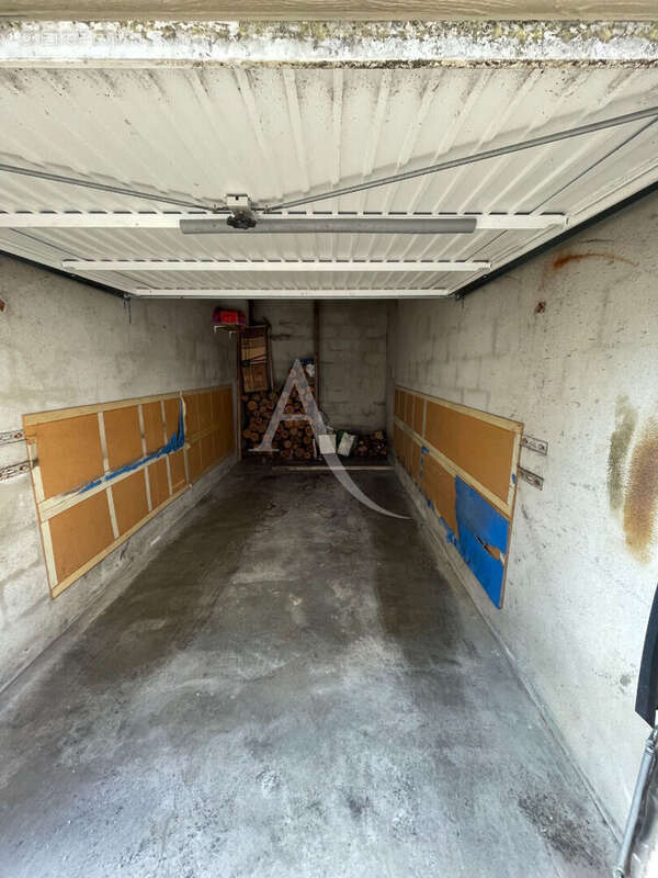 Appartement à SAINT-JEAN-DE-BRAYE