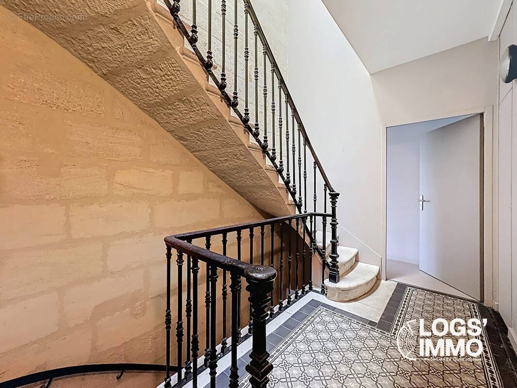 Appartement à BORDEAUX