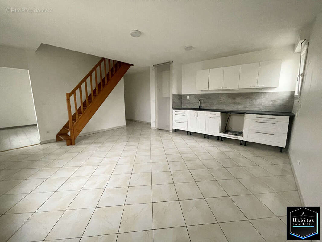 Appartement à DAMMARTIN-EN-GOELE