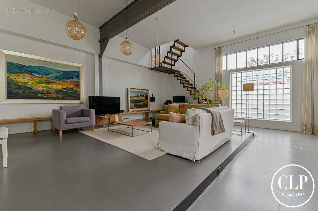 Commerce à MONTREUIL