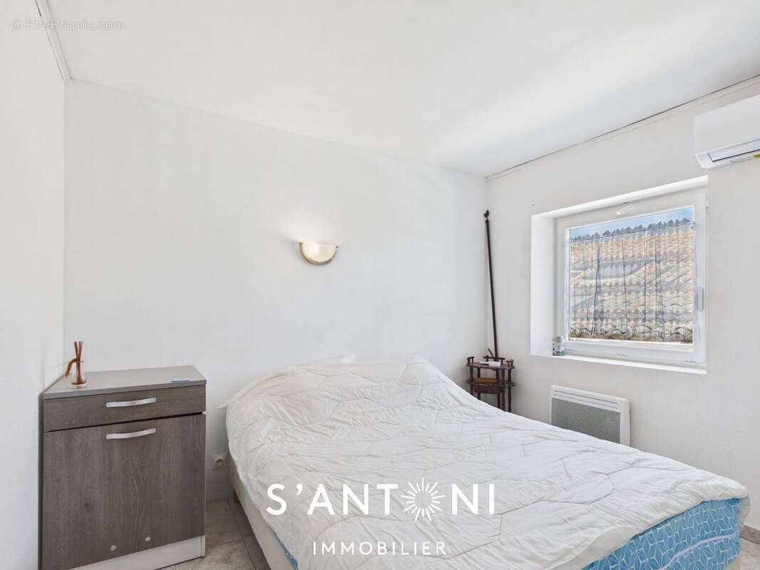 Appartement à VIAS
