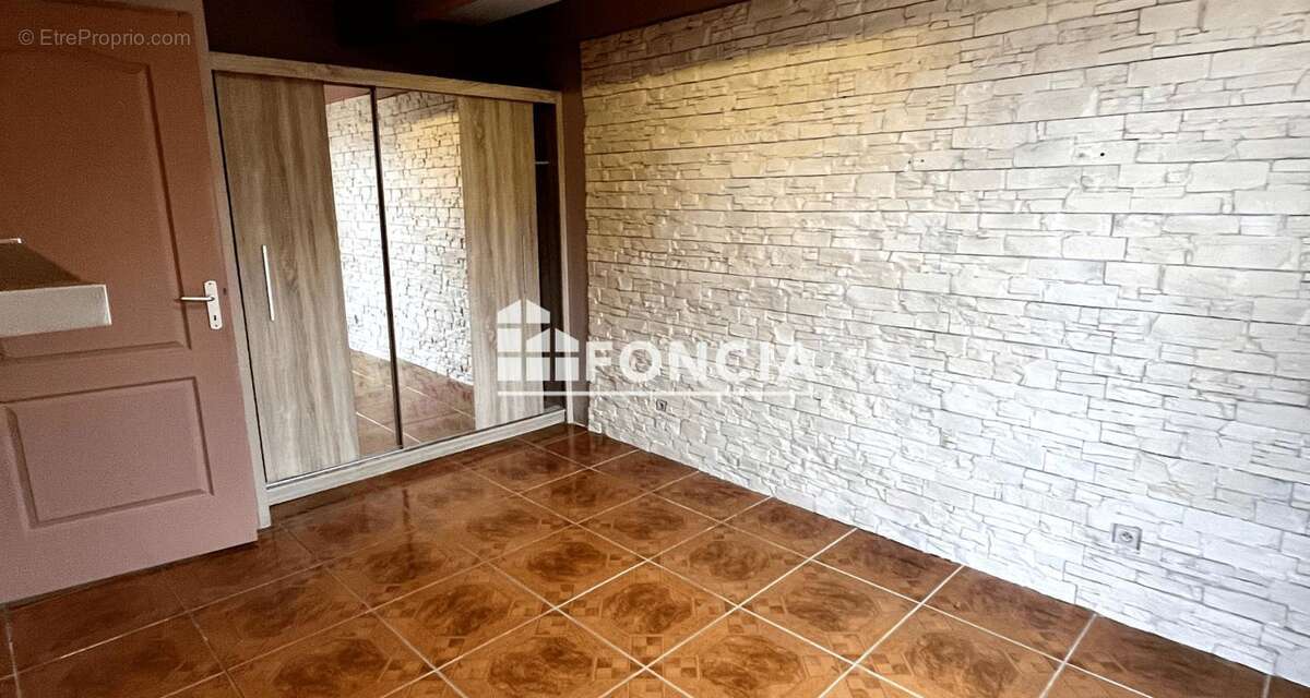 Maison à LA LONDE-LES-MAURES