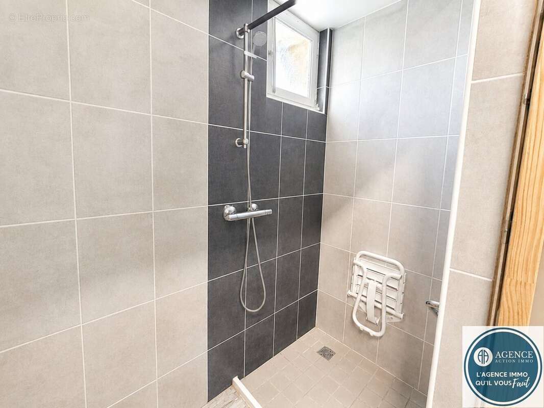 NOUVEAUTÉ À QUINTENAS  Une maison familiale à découvrir ! - photo 12