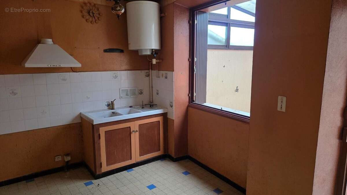 Photo 2 - Maison à YENNE