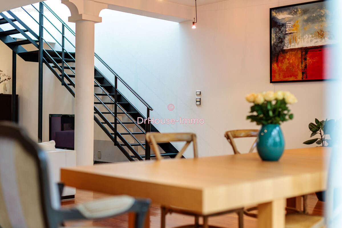 Maison 265 m² à Nantes  - photo 4