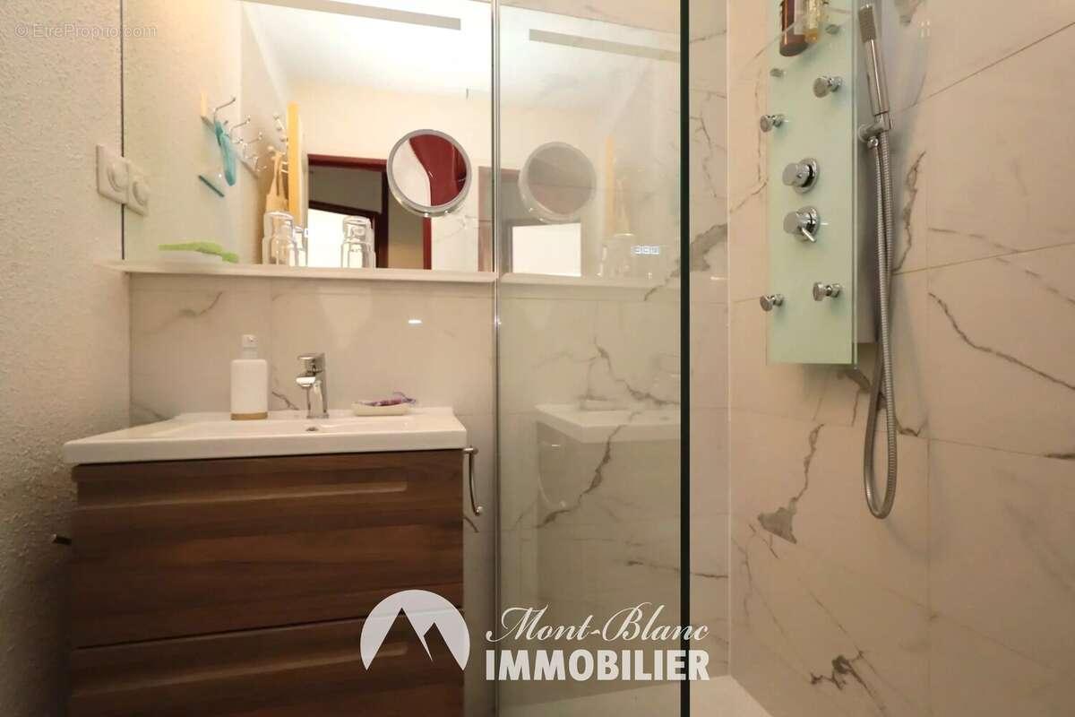 Appartement à CHAMONIX-MONT-BLANC