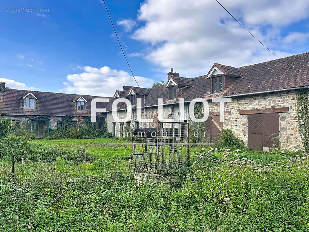 Maison à LE BENY-BOCAGE