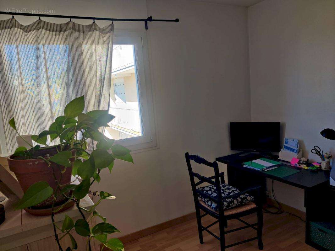 Bel appartement à fleury-les-aubrais proche orleans - photo 4