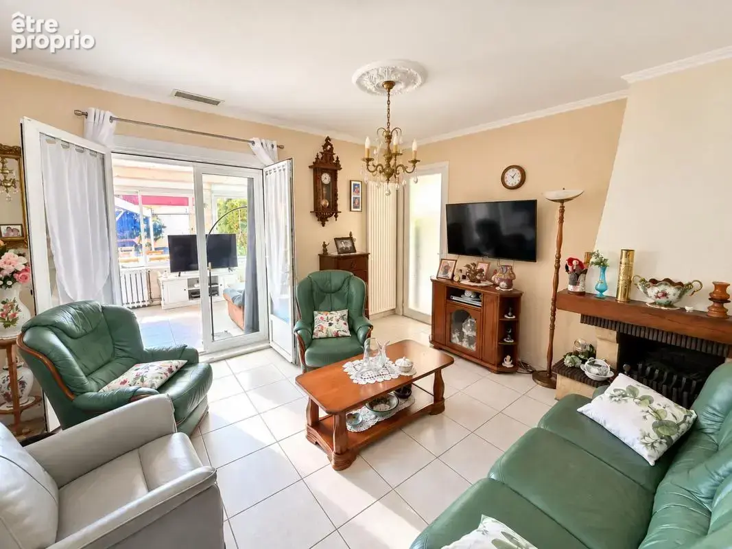 Maison 6 pièces 143 m² à vendre à Le Taillan-Medoc (33320) - photo 13