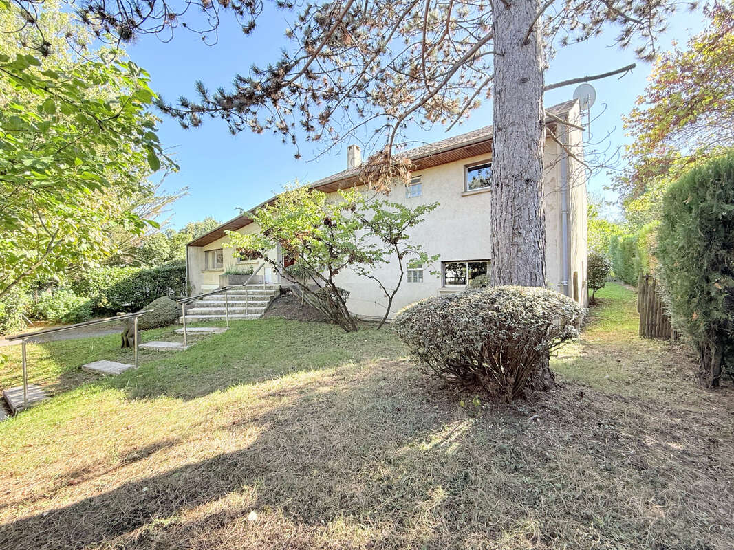 Maison à RUEIL-MALMAISON