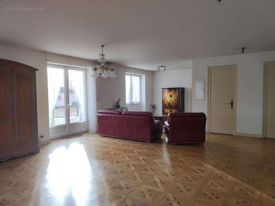 Maison à TOUSSIEU