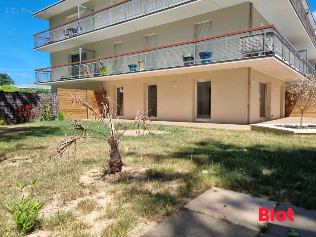 Appartement à PACE
