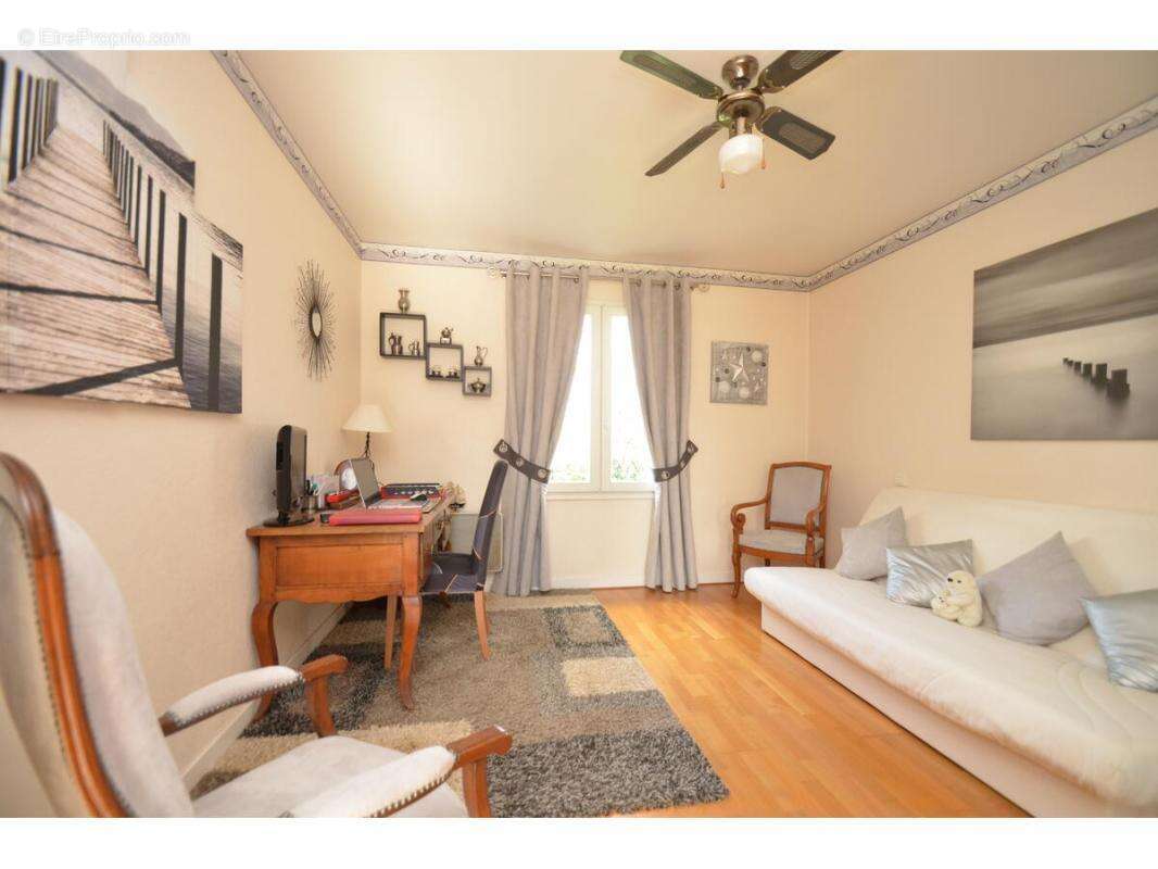 Maison à MONTPON-MENESTEROL