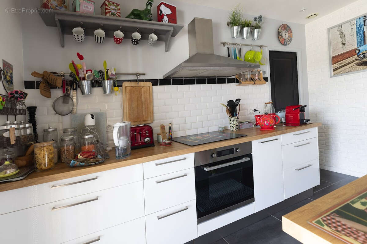 Maison à VILLEVEYRAC