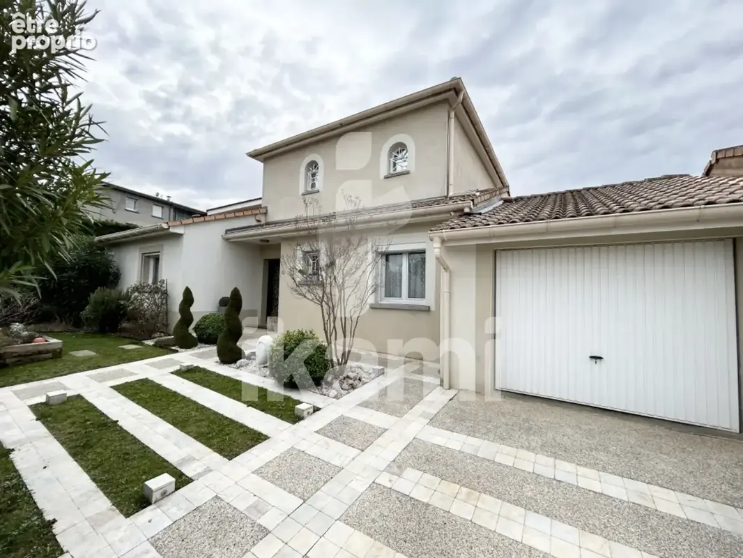 Maison de 150 m2 avec piscine - photo 11