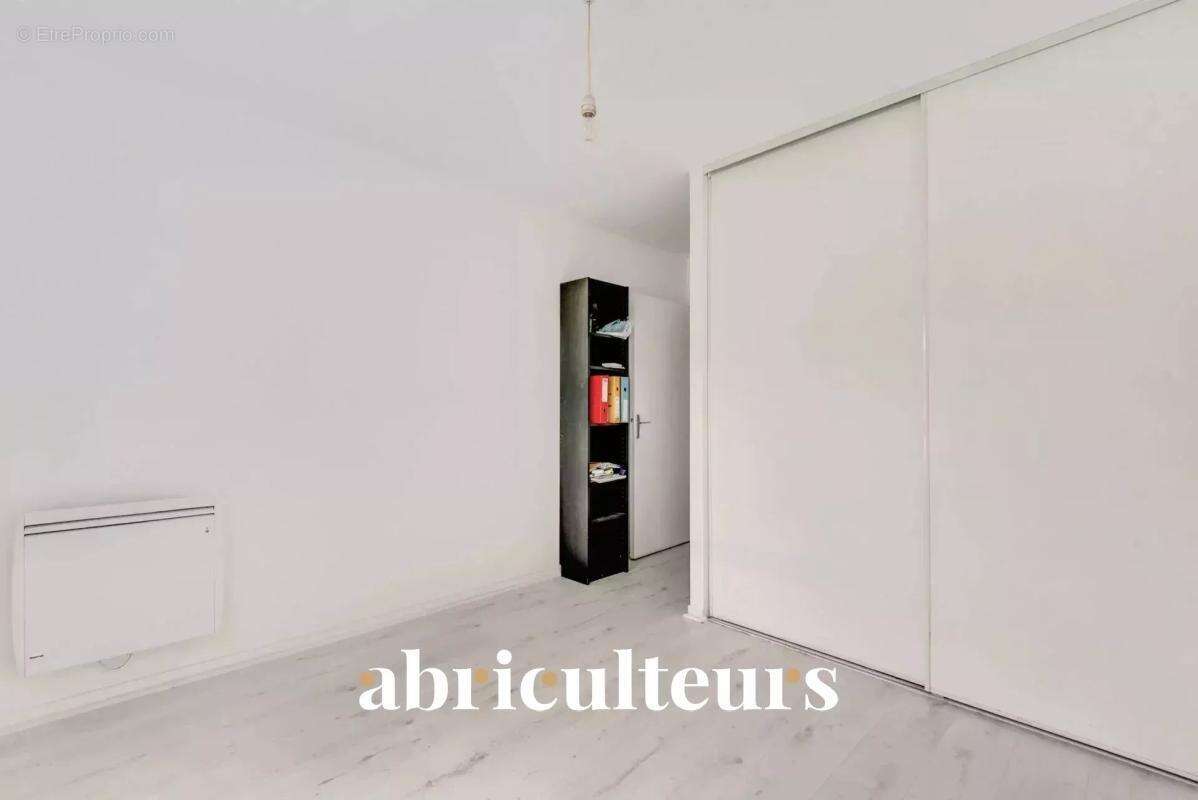 Appartement à ISSY-LES-MOULINEAUX