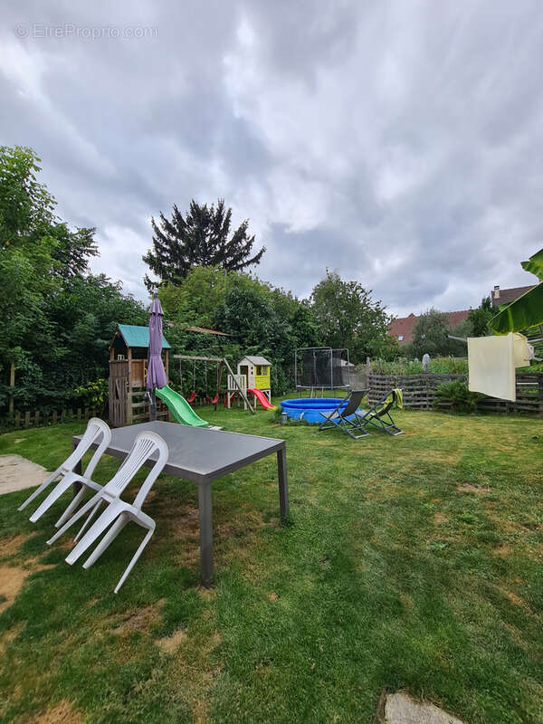 Maison à LE BLANC-MESNIL