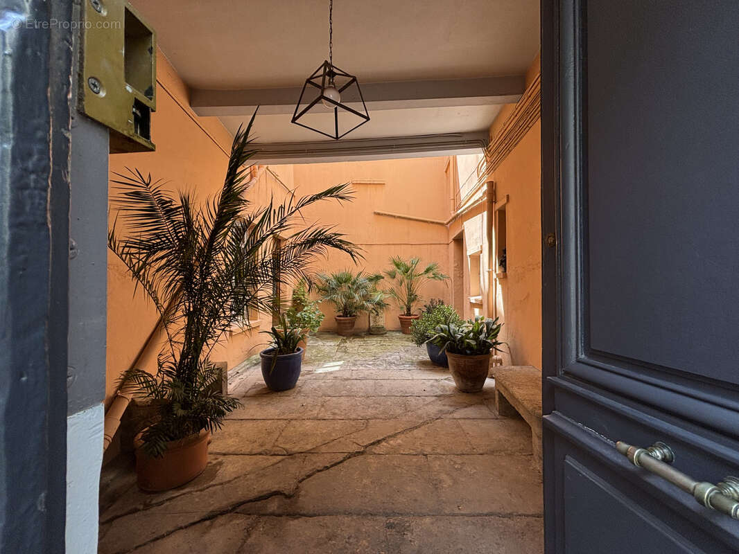 Appartement à BEZIERS