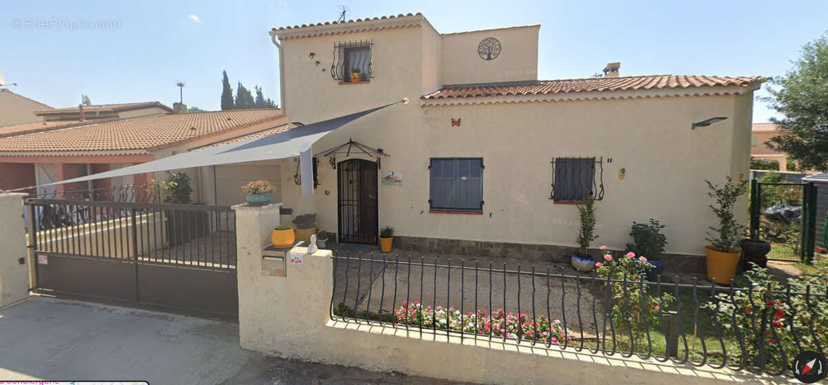 Maison à LA LONDE-LES-MAURES