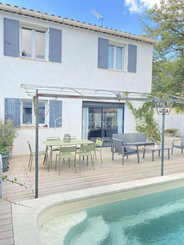 Maison à SAINT-CANNAT