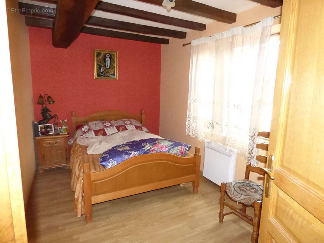 Maison à SAINT-JEAN-SUR-REYSSOUZE