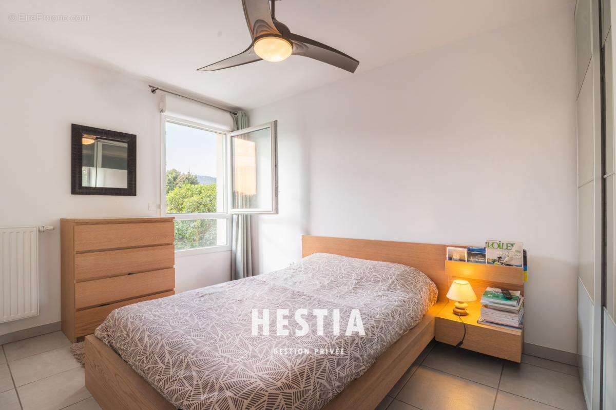 Appartement à MARSEILLE-13E