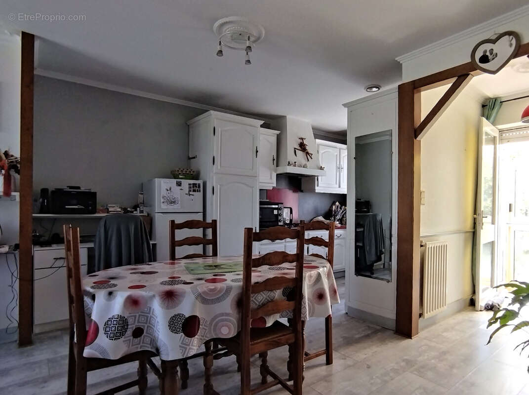 Maison à SAINTE-FLORENCE