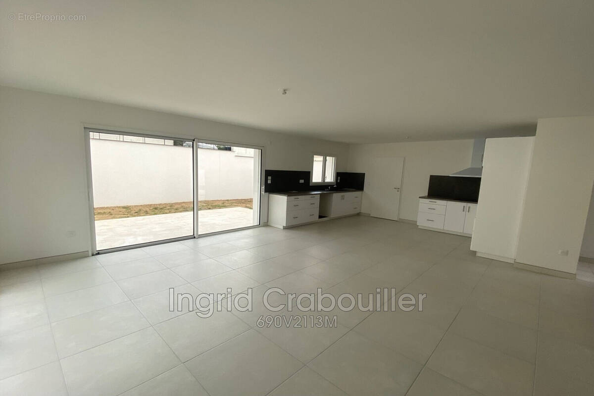 Maison 103 m² à Vaux-Sur-Mer  - photo 2