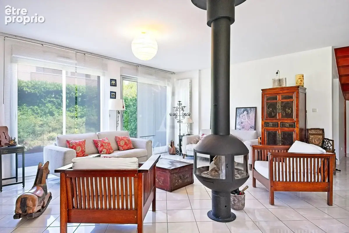 Maison 153 m² à Prevessin-Moens  - photo 2
