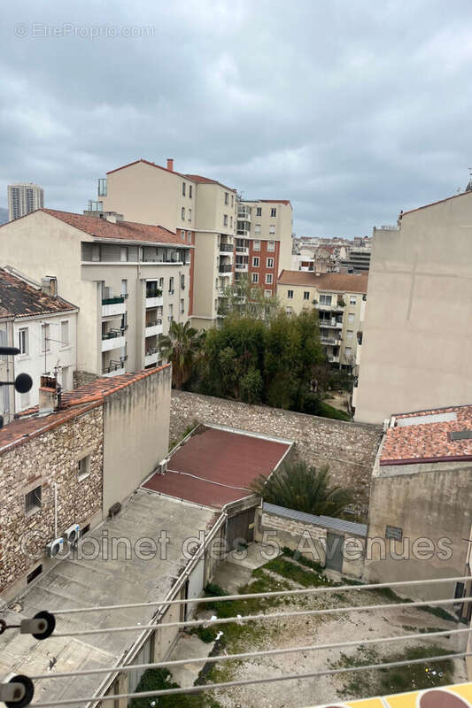 Appartement à MARSEILLE-8E
