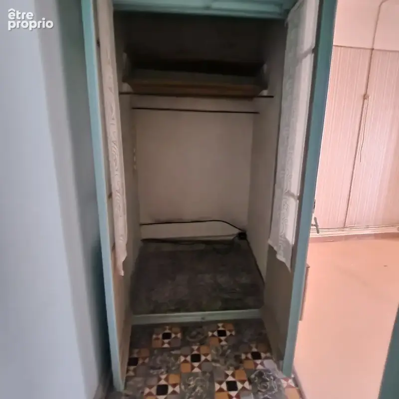 Appartement à rénover entièrement de 156m2 - ARLES SUR TECH - photo 13