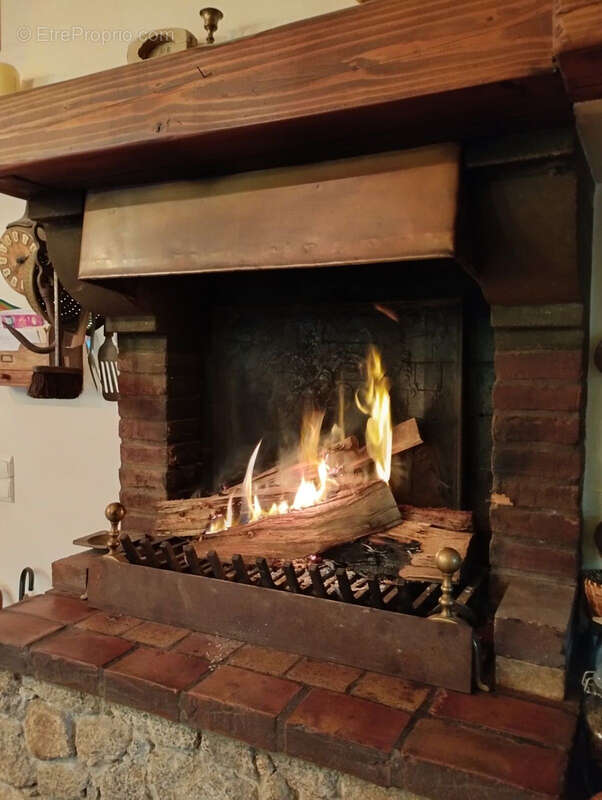 Maison à PLAN-DE-LA-TOUR