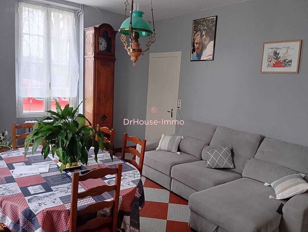 Maison 185 m² à Saint-Quentin-Du-Dropt  - photo 17