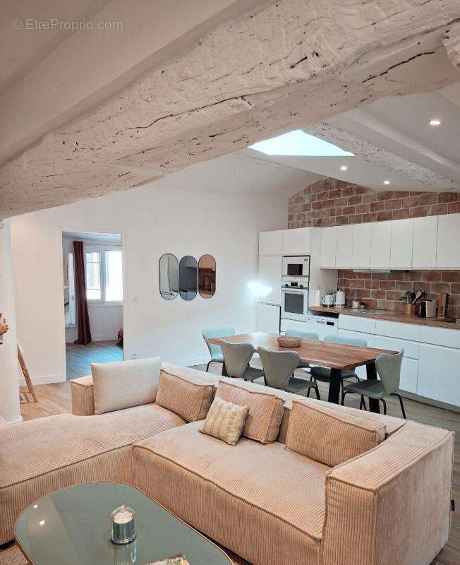 Appartement à AIX-EN-PROVENCE