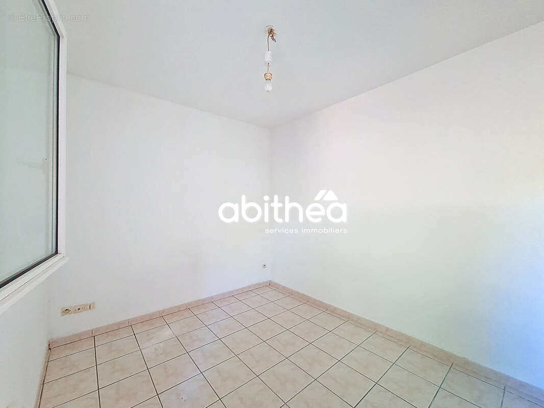 Appartement à SAINTES