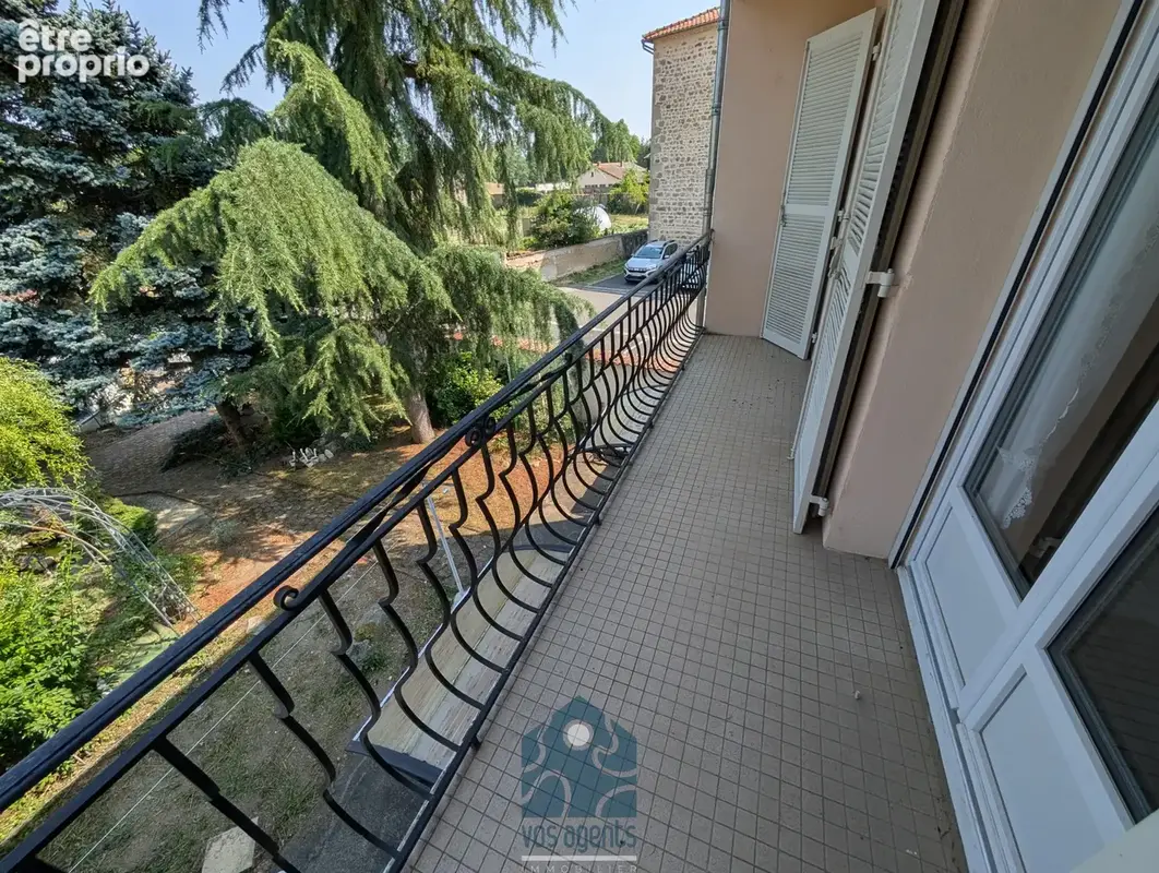 Maison 134.5m2 avec jardin et garage double à Marsac-en-Livradois - photo 3