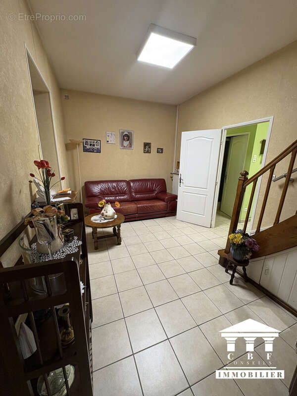 Maison à TOULON-SUR-ARROUX