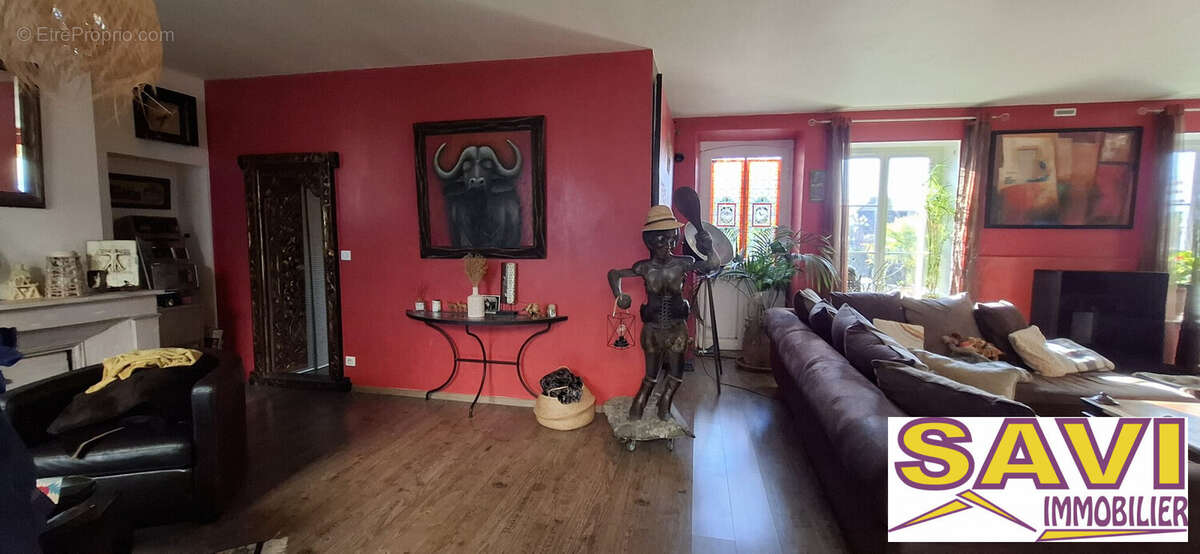 Maison à FERRIERES-EN-GATINAIS